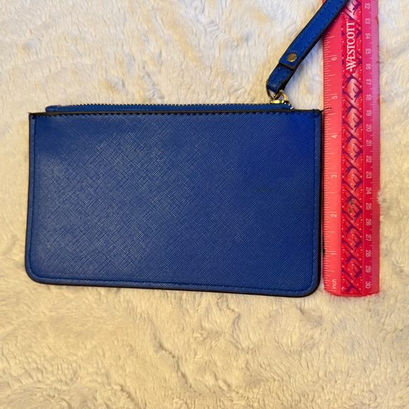 Kate Spade ♠️ Blue Wristlet - Picture 5 of 7